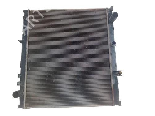 Used Water radiator Water radiator TOYOTA HILUX VIII Pickup (_N1_) 2.4 D 4WD (GUN125_, GUN125R) (150 hp) 18574731 18574731
