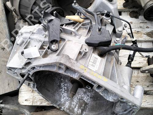 Getriebe für RENAULT MEGANE IV Hatchback (B9A/M/N_) 1.3 TCe 140 (B9NB) (140 hp) 28148337