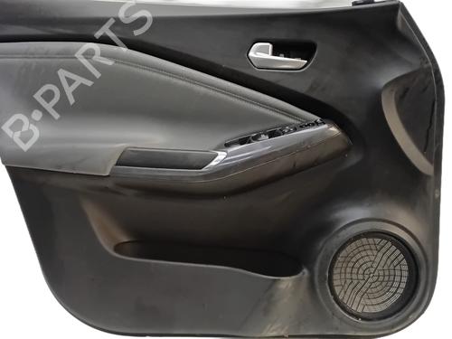 Forreste venstre beklædning NISSAN JUKE (F16_) DIG-T 117 (117 hp) 30527123