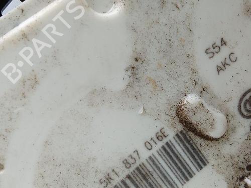 Used Front right lock VW GOLF VII (5G1, BQ1, BE1, BE2) 1.4 GTE Hybrid (204 hp) 27445170