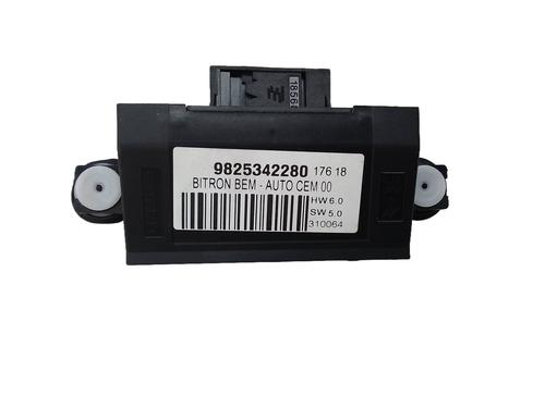 Used Electronic module Electronic module 18586762 18586762
