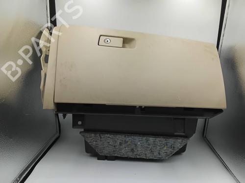 Used Glove box VOLVO V60 I (155) D3 / D4 (163 hp) 26050264