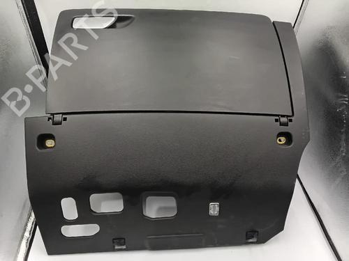 Used Glove box AUDI A3 Sportback (8VA, 8VF) 1.6 TDI (110 hp) 27446179