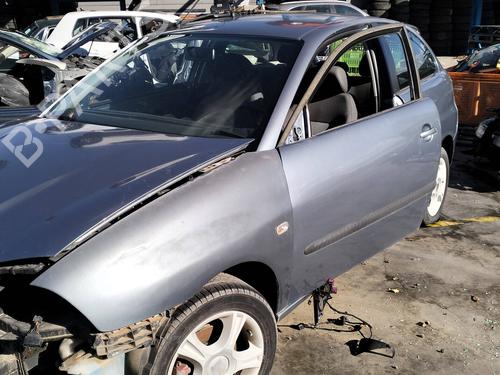 Left front door SEAT IBIZA III (6L1) 1.4 TDI | BP31037133C2