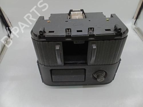 Used Glove box NISSAN X-TRAIL I (T30) 2.2 Di 4x4 (114 hp) 26949497
