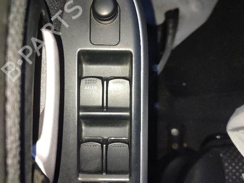 Left front window switch SUZUKI GRAND VITARA II (JT, TE, TD) 1.9 DDiS All-wheel Drive (JT419, TD44, JB419WD, JB419XD,... | BP18593932I27 