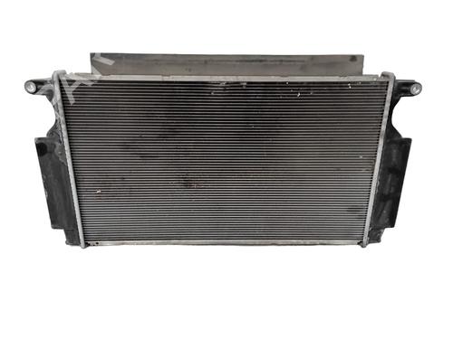 Used Water radiator Water radiator TOYOTA VERSO (_R2_) 2.0 D-4D (AUR20_, AUR20R) (126 hp) 35899281 35899281