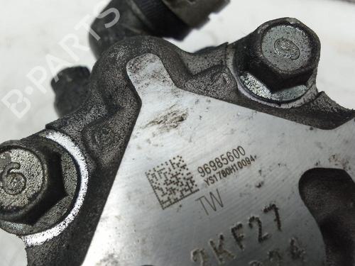 Used Steering pump CHEVROLET CRUZE (J300) 2.0 CDI (163 hp) 25865408