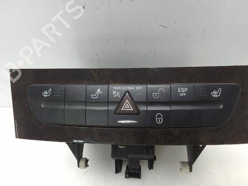Switch MERCEDES-BENZ CLS (C219)  | BP24997551I30 
