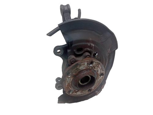 Used Left front steering knuckle Left front steering knuckle TOYOTA AURIS Estate (_E18_) 2.0 D-4D (ADE186_) (124 hp) 18585943 18585943