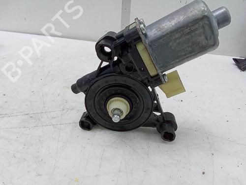 Used Left front window motor SKODA SUPERB III Estate (3V5) 2.0 TDI (150 hp) 18572562