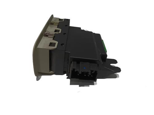Left front window switch VOLVO S60 I (384) D5 | BP37682839I27 - Image 3