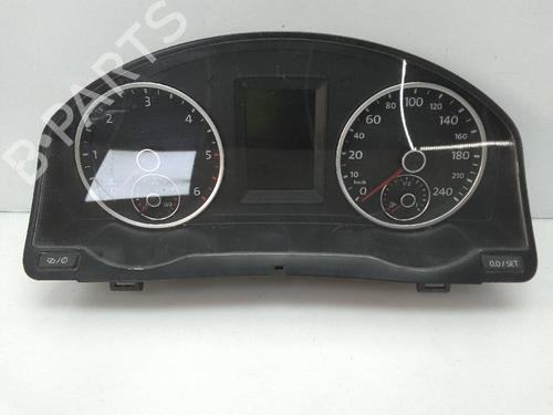 Instrument cluster VW TIGUAN (5N_)  | BP22273384C47 