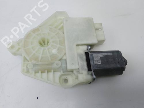 Used Right front window motor Right front window motor 21783683 21783683