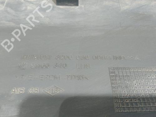 Used Door moulding trim RENAULT TRAFIC II Bus (JL) 2.0 dCi 115 (114 hp) 26051839