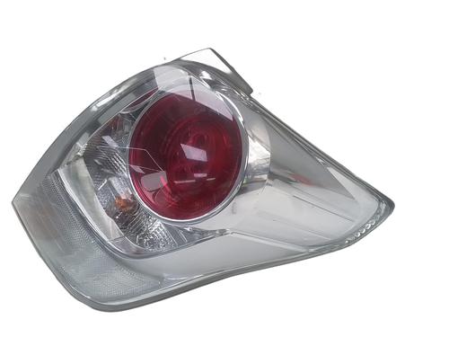 Højre baglygte TOYOTA VERSO (_R2_) 1.6 D4-D (WAR20_) (112 hp) 31013671