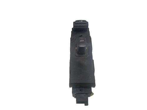 Used Right front window switch Right front window switch VOLVO XC90 I (275) D5 AWD (185 hp) 18738149 18738149