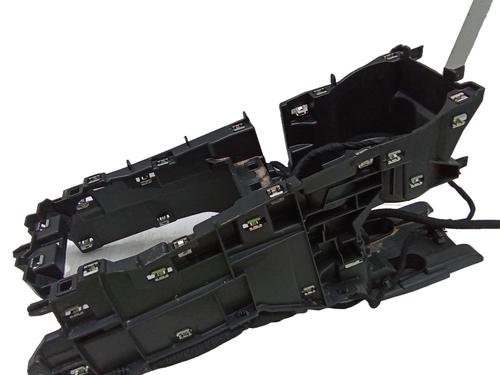 Used Middle console Middle console PEUGEOT 2008 II (UD_, US_, UY_, UJ_, UR_, UC_) 1.5 BlueHDI 110 (UDYHSK) (110 hp) 18582274 18582274