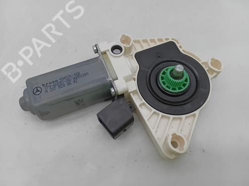 Rudehejsemotor forskærm højre MERCEDES-BENZ E-CLASS Coupe (C207) E 350 CDI (207.323) (265 hp) 29396313