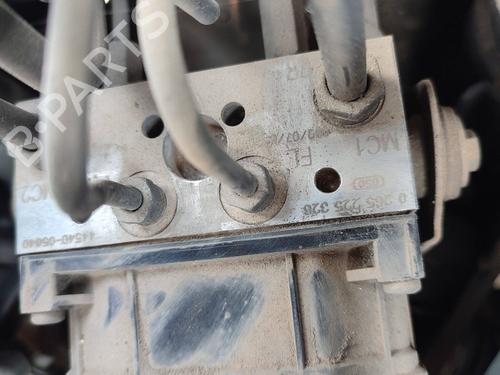 Used ABS pump TOYOTA AVENSIS Saloon (_T25_) 2.2 D-4D (ADT251_, ADT251R) (150 hp) 24465756