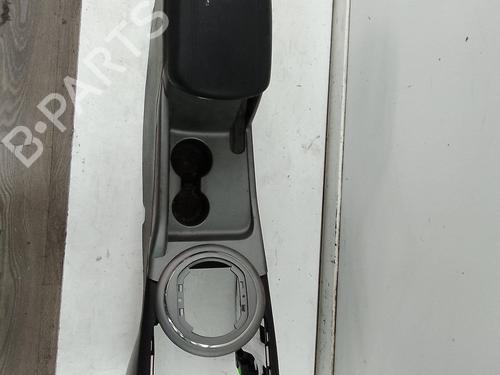 Used Middle console Middle console KIA SPORTAGE III (SL) 1.7 CRDi (116 hp) 18970876 18970876