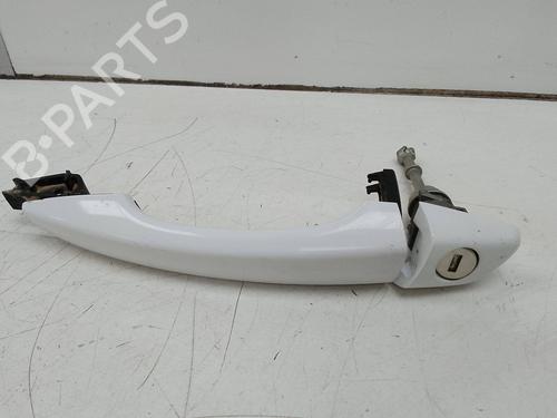 Used Front left exterior door handle Front left exterior door handle 19505517 19505517