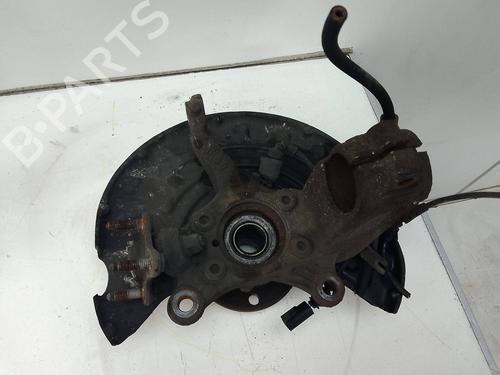Used Left front steering knuckle Left front steering knuckle VW GOLF VI (5K1) 2.0 R 4motion (270 hp) 18579906 18579906