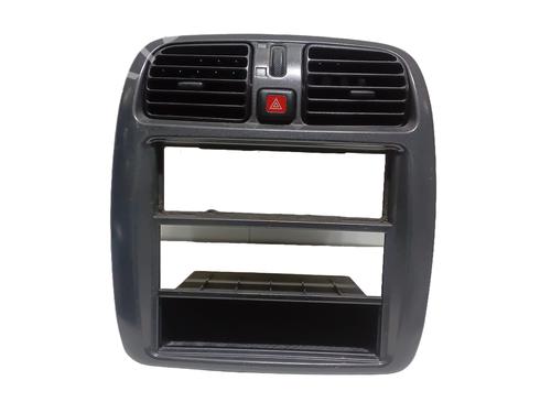 Rejilla aireadora Rejilla aireadora MITSUBISHI SPACE STAR MPV (DG_A) 1.9 DI-D (DG4A) (102 hp) 37069319 37069319