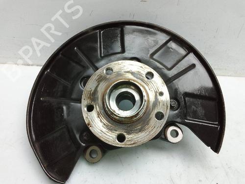 Used Right front steering knuckle MG MG HS 1.5 T (SAS23) (162 hp) 25045752