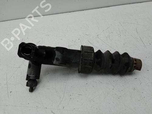 Clutch slave cylinder FIAT 500L (351_, 352_) 1.4 (199LYB1B) | BP28149815M113