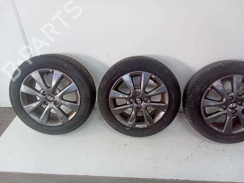 Used Rim HYUNDAI i20 I (PB, PBT) 1.2 (86 hp) 18573180