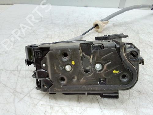 Used Front right lock VW TIGUAN (AD1, AX1) 2.0 TDI (150 hp) 18583326