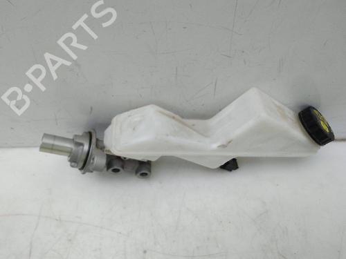 Brake master cylinder RENAULT AUSTRAL TCe 160 (HGMJ) | BP25045467M77