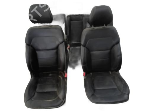 Conjunto de bancos Conjunto de bancos MERCEDES-BENZ M-CLASS (W166) ML 350 BlueTEC 4-matic (166.024, 166.023) (258 hp) 33931651 33931651