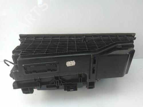 Used Glove box BMW 5 (F10) 525 d (204 hp) 20694255