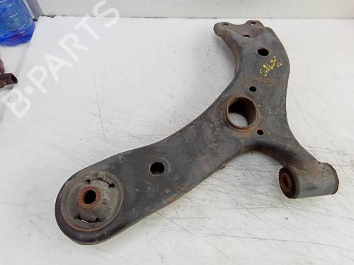 Left front suspension arm TOYOTA AURIS (_E18_) 1.8 Hybrid (ZWE186_, ZWE186R) | BP26053456M12 