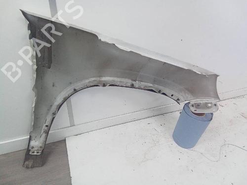 Used Left front fenders VW TIGUAN (5N_) [2007-2018]  26053383