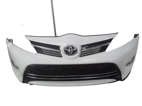Used Front bumper TOYOTA VERSO (_R2_) 1.6 D4-D (WAR20_) (112 hp) 31063598