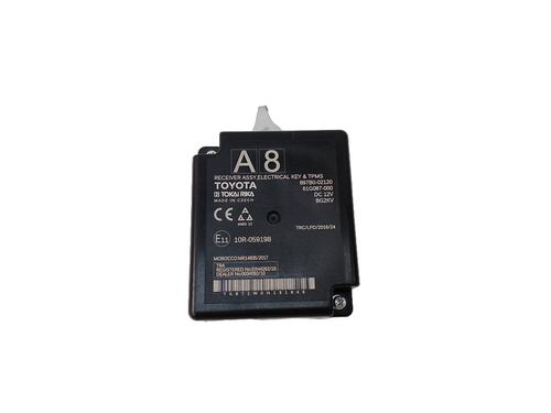 Used Electronic module Electronic module TOYOTA COROLLA Estate (_E21_) 1.8 Hybrid (ZWE211W) (122 hp) 18596802 18596802