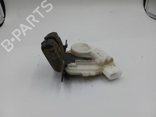 Used Tailgate lock TOYOTA AURIS (_E18_) 1.2 (NRE185_, NRE185R) (116 hp) 26704751