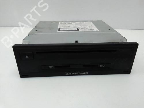 Used Radio SEAT LEON (5F1) 2.0 TDI (150 hp) 28144299