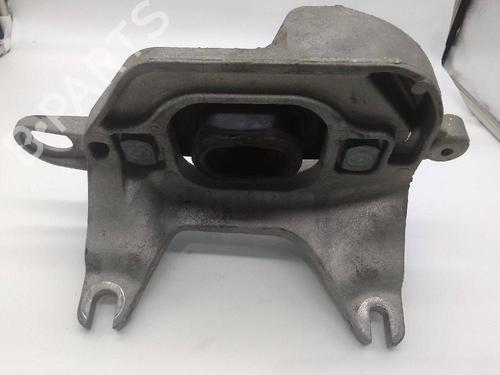Used Engine mount NISSAN QASHQAI II SUV (J11, J11_) [2013-2025]  25485614