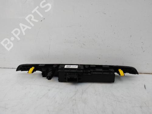 Warning switch HYUNDAI TUCSON (TL, TLE) 1.6 CRDi hybrid 48V All-wheel Drive | BP23255919I22 