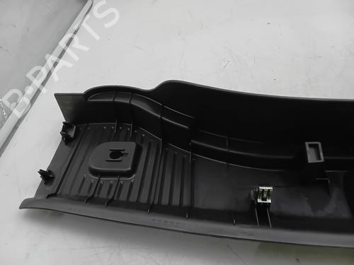 Pynteliste til bagklap OPEL MOKKA / MOKKA X (J13) 1.6 CDTI (_76) | BP29477388C151 