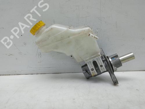 Used Brake master cylinder FIAT 500L (351_, 352_) 1.4 (199LYB1B) (95 hp) 28145758