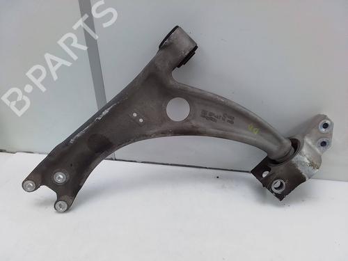 Used Right front suspension arm AUDI Q3 (8UB, 8UG) [2011-2020]  26158339
