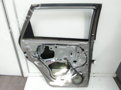 Left rear door TOYOTA AURIS Estate (_E18_) 1.6 (ZRE185_) | BP29477193C4 