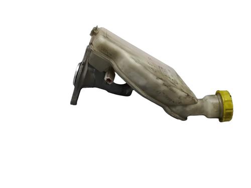 Hovedbremsecylinder PEUGEOT 208 I (CA_, CC_) 1.4 HDi (68 hp) 31353625