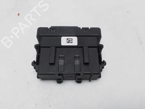 Used Electronic module RENAULT CLIO V (B7_) 1.0 TCe 100 (B7MT) (101 hp) 28070285