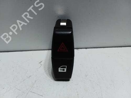 Comutador / Botão 4 piscas Comutador / Botão 4 piscas BMW X3 (E83) 2.0 d (150 hp) 34621714 34621714